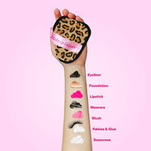 Load image into Gallery viewer, Leopard 7-Day Set of MakeUp Erasers
