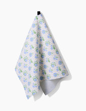 Load image into Gallery viewer, Spring Wave Luxe Hand Towel by Geometry
