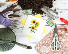 Load image into Gallery viewer, Quilled Wild Sunflowers Greeting Card
